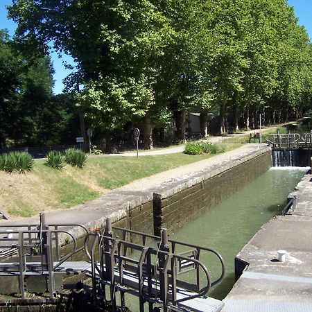 Les Chambres Du Font D'Uzas Meilhan-sur-Garonne Exterior foto